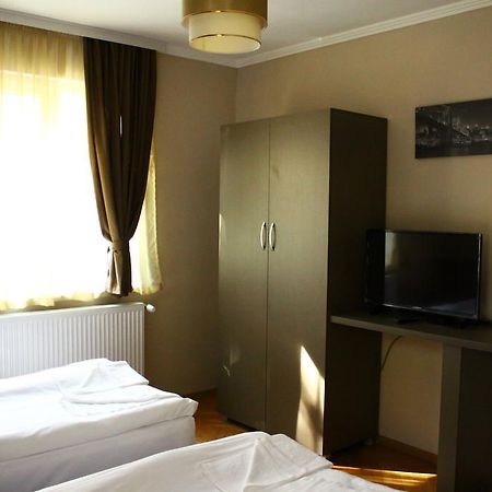 Guest House Central Κάρτζαλι Εξωτερικό φωτογραφία